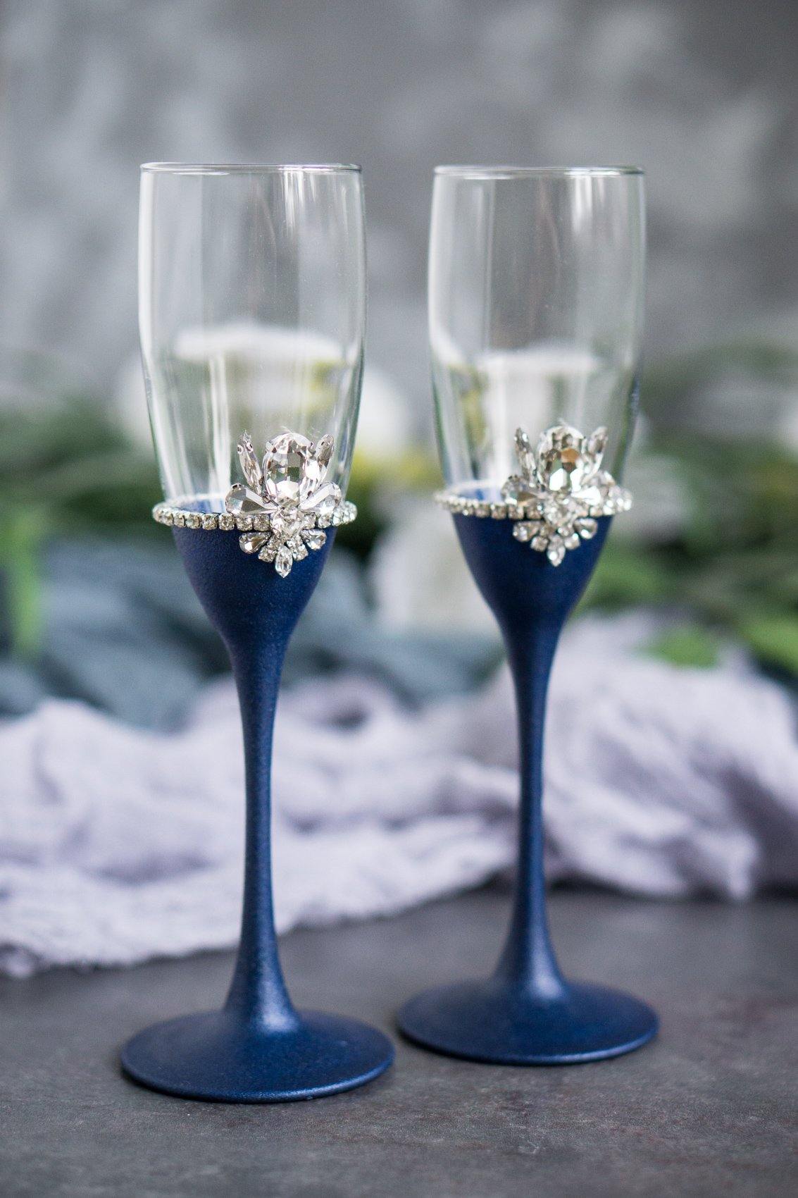 Crystal Navy toasting flutes set of 2. Engraved Wedding glasses for br – DiAmoreDS